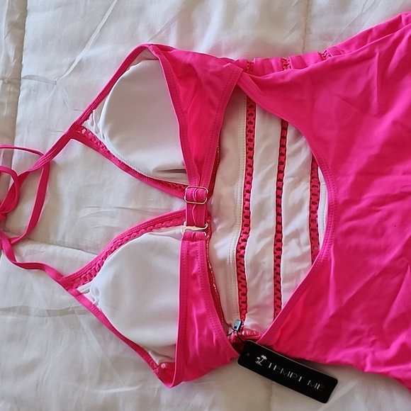 Hot Pink Swimsuit 🩱 - Picture 5 of 7